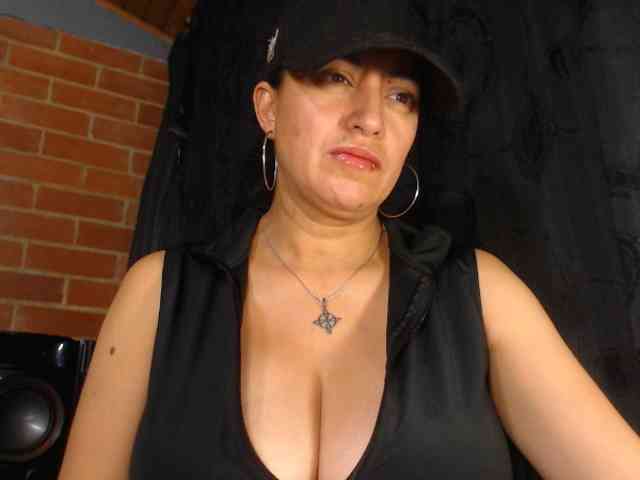 AlexandrinaFenix webcam
