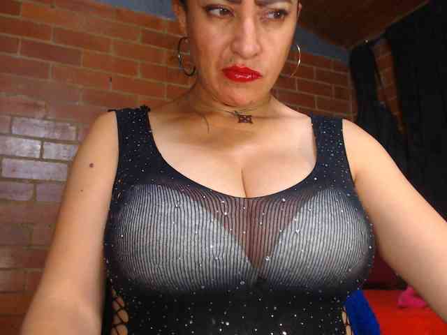 AlexandrinaFenix webcam