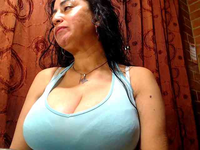 AlexandrinaFenix webcam