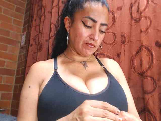 AlexandrinaFenix webcam