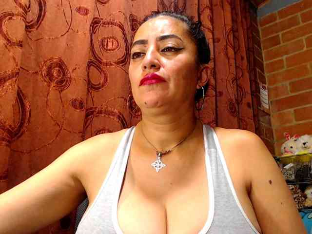 AlexandrinaFenix webcam