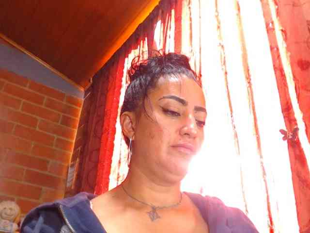 AlexandrinaFenix webcam