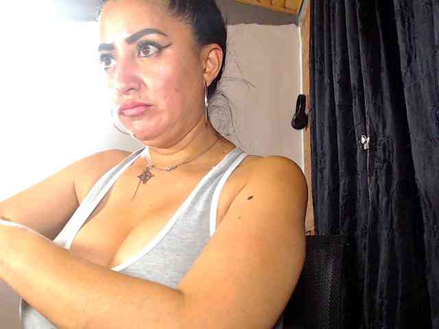 AlexandrinaFenix webcam