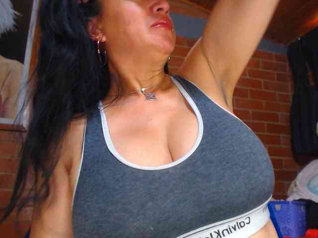 AlexandrinaFenix webcam