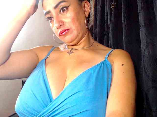 AlexandrinaFenix webcam