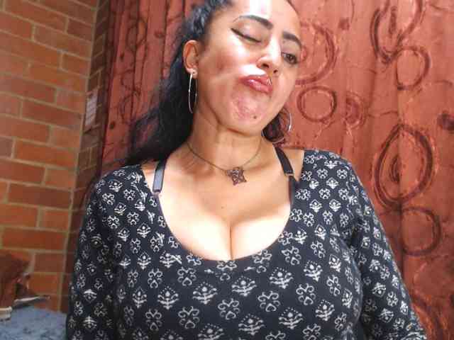 AlexandrinaFenix webcam