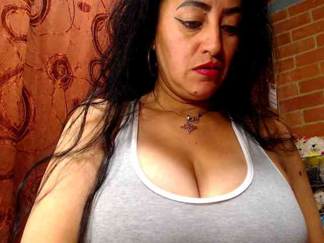 AlexandrinaFenix webcam