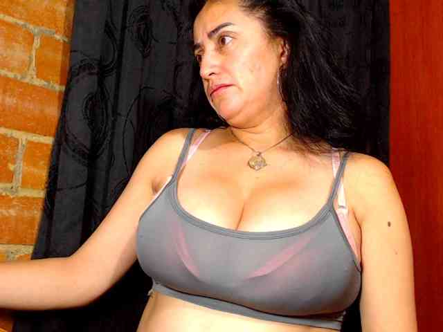 AlexandrinaFenix webcam