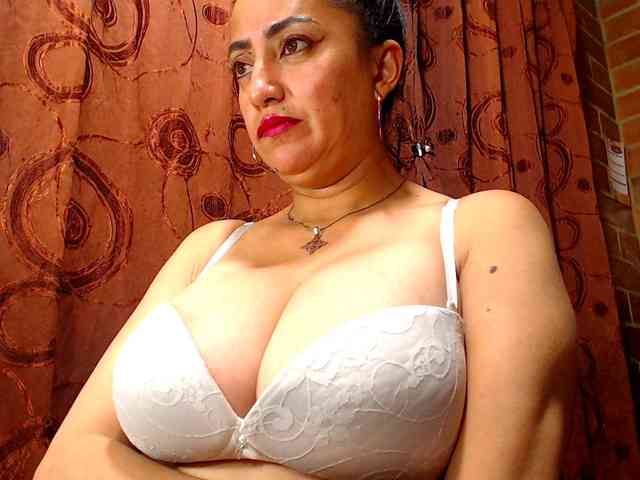 AlexandrinaFenix webcam