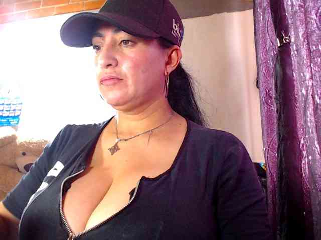 AlexandrinaFenix webcam