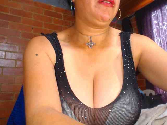 AlexandrinaFenix webcam