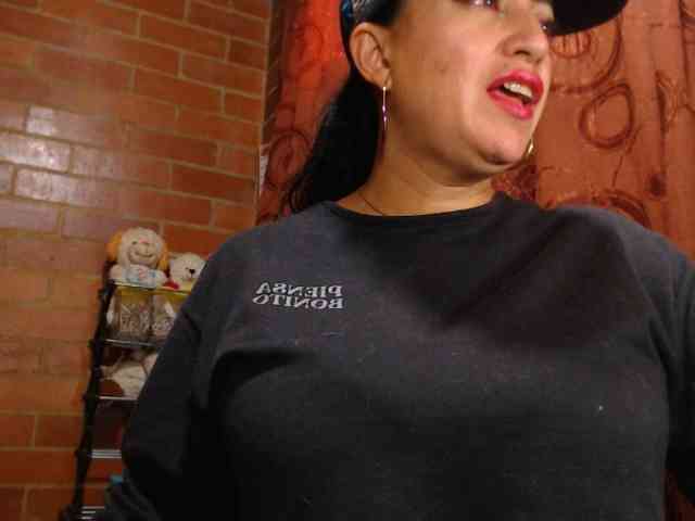 AlexandrinaFenix webcam