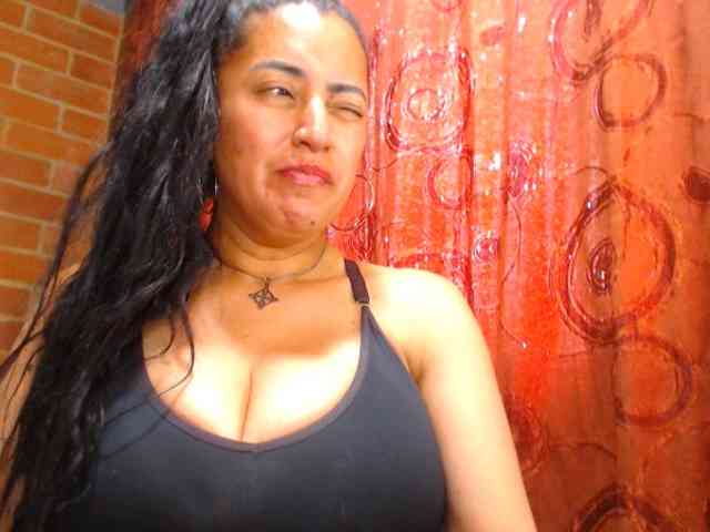 AlexandrinaFenix webcam