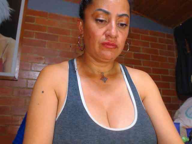 AlexandrinaFenix webcam