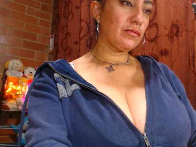 AlexandrinaFenix webcam