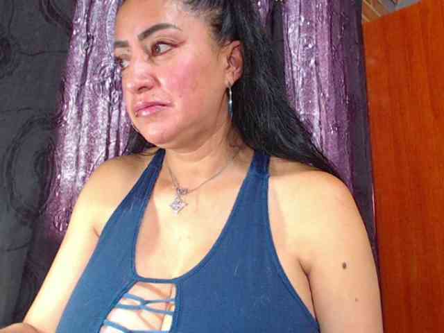 AlexandrinaFenix AlexandrinaFenix