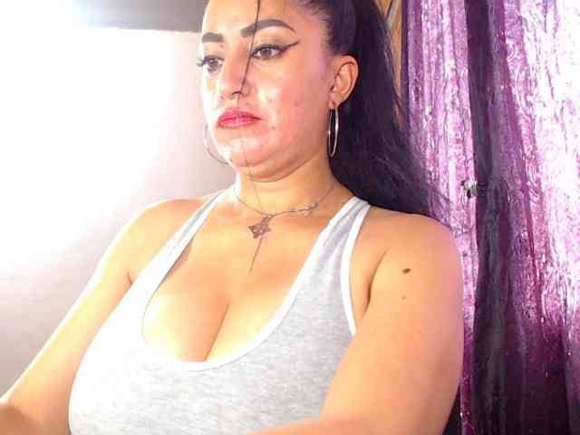 AlexandrinaFenix webcam