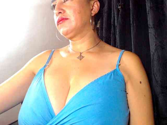 AlexandrinaFenix webcam