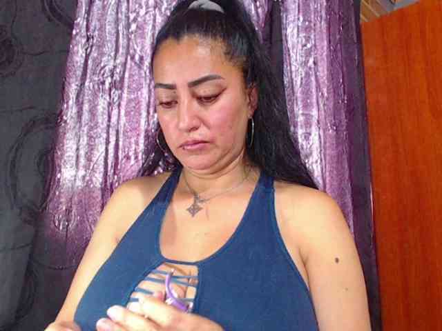 AlexandrinaFenix AlexandrinaFenix