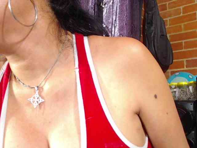 AlexandrinaFenix webcam