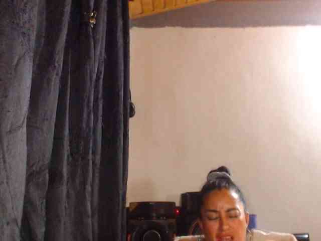AlexandrinaFenix webcam