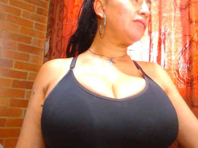 AlexandrinaFenix webcam