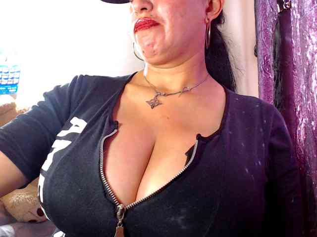 AlexandrinaFenix webcam