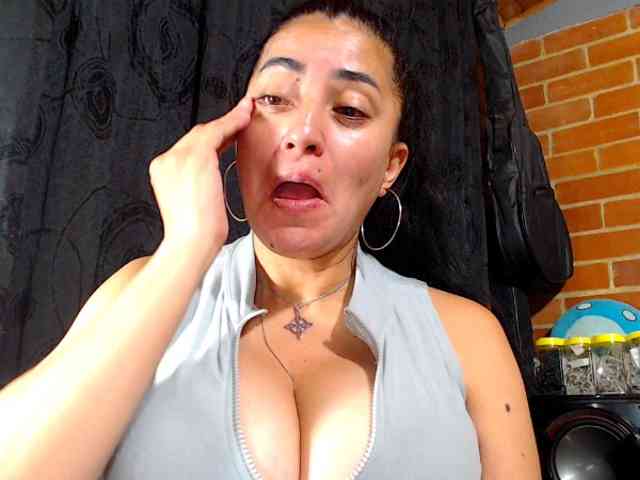 AlexandrinaFenix webcam