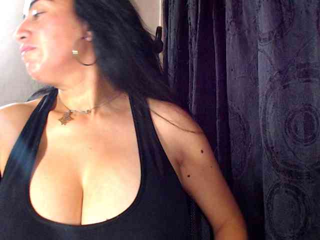 AlexandrinaFenix webcam