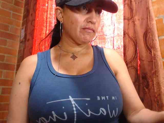 AlexandrinaFenix webcam