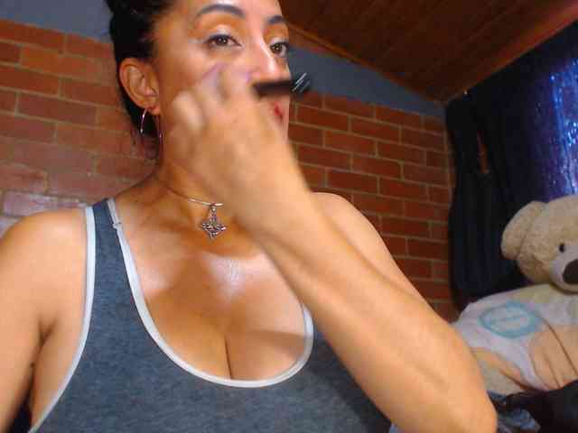 AlexandrinaFenix webcam