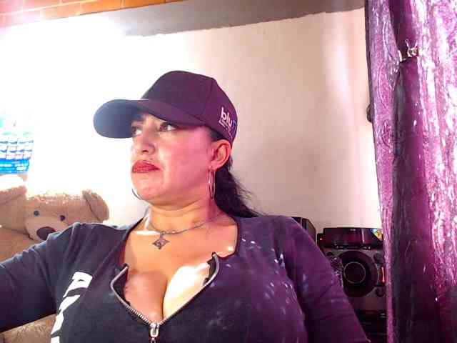 AlexandrinaFenix webcam