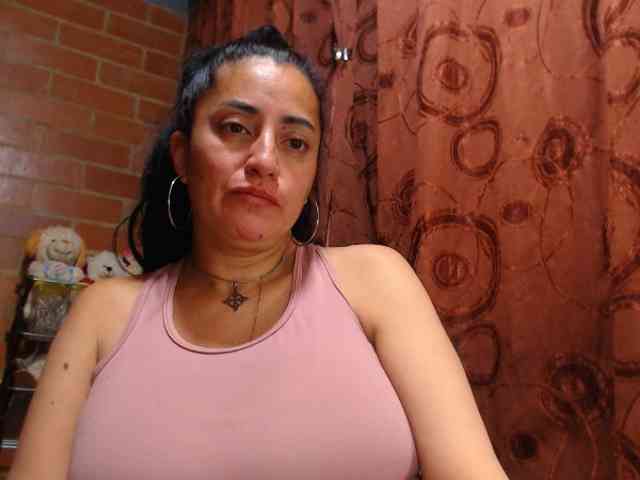 AlexandrinaFenix webcam