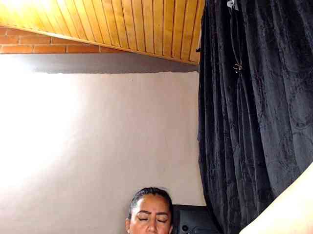 AlexandrinaFenix webcam