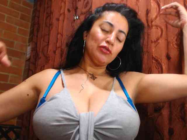 AlexandrinaFenix webcam