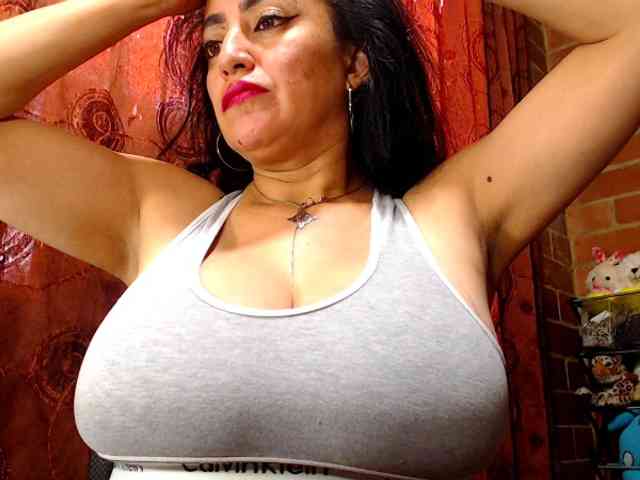 AlexandrinaFenix webcam