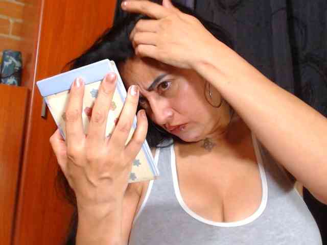 AlexandrinaFenix webcam