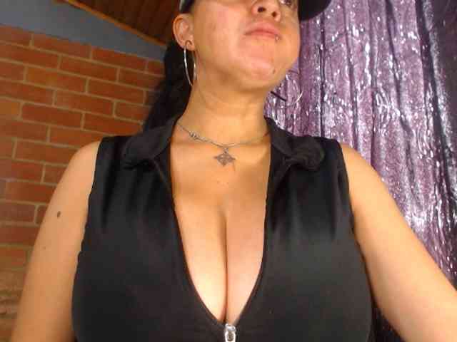 AlexandrinaFenix webcam