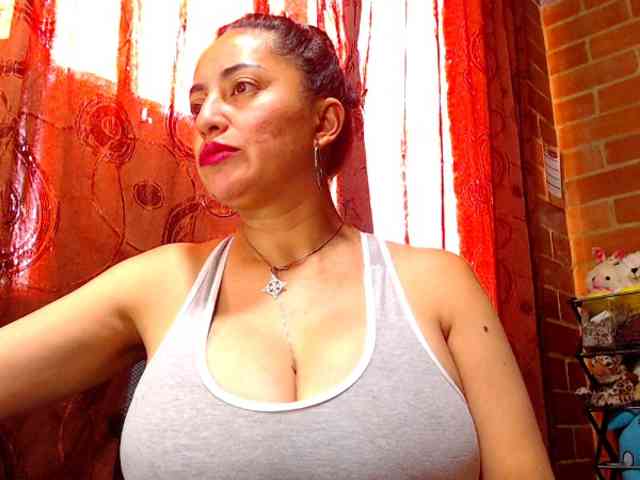 AlexandrinaFenix webcam