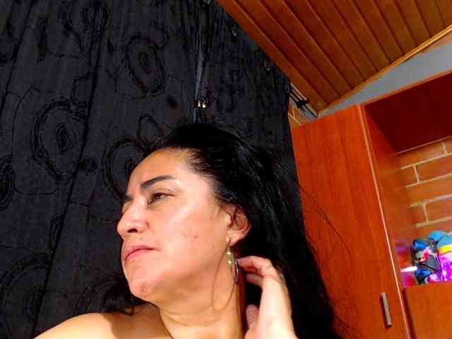 AlexandrinaFenix AlexandrinaFenix