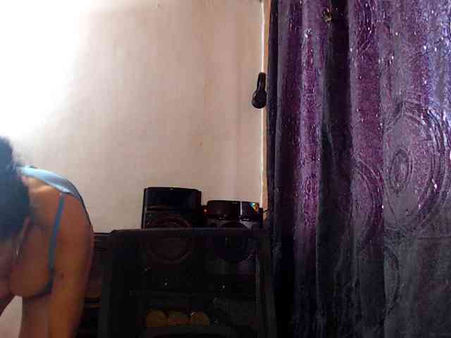 AlexandrinaFenix webcam