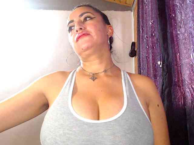 AlexandrinaFenix webcam