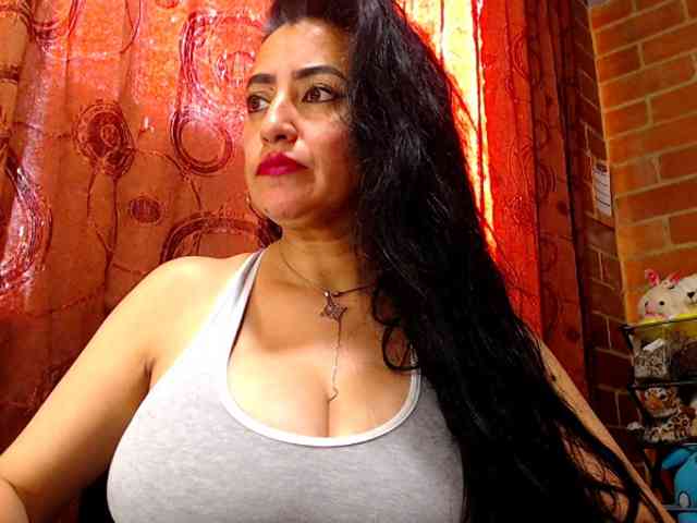 AlexandrinaFenix webcam