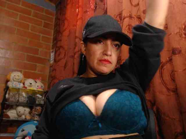 AlexandrinaFenix webcam