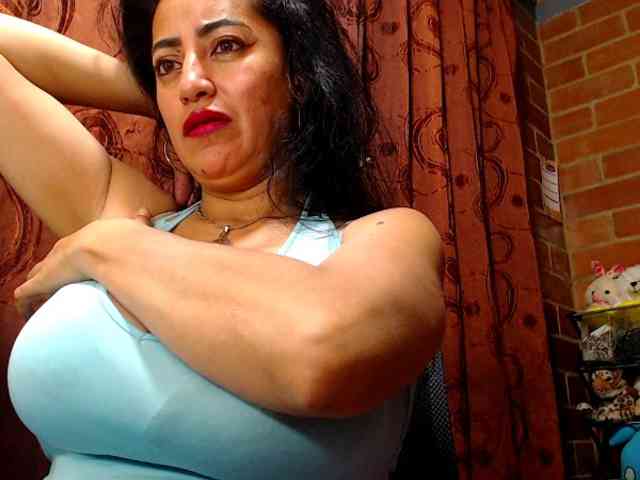 AlexandrinaFenix webcam