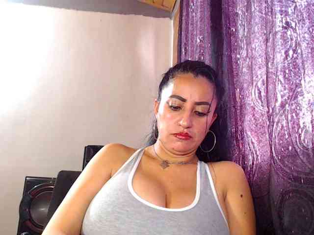 AlexandrinaFenix webcam