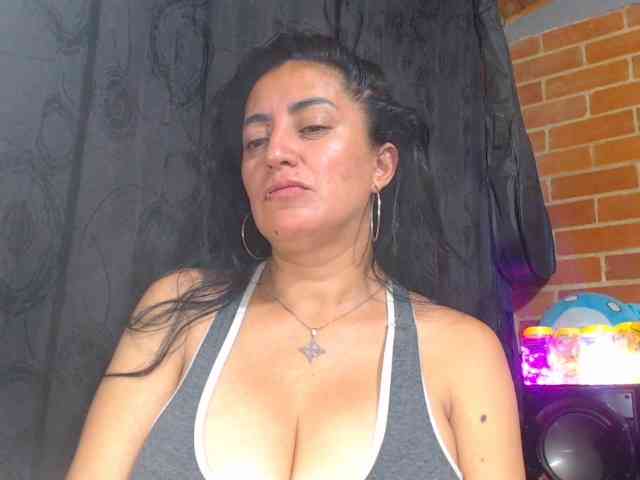 AlexandrinaFenix webcam