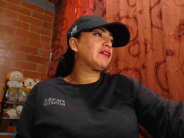 AlexandrinaFenix webcam