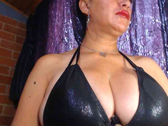 AlexandrinaFenix webcam