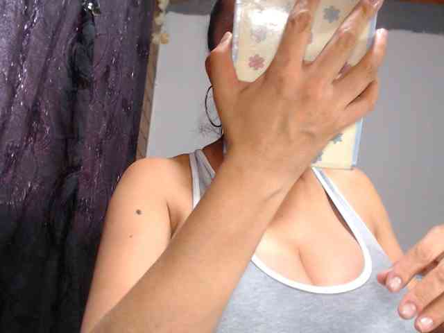 AlexandrinaFenix webcam